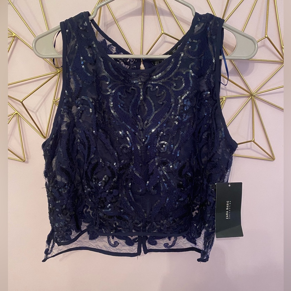 Zara Medium sequin blue top with tags.